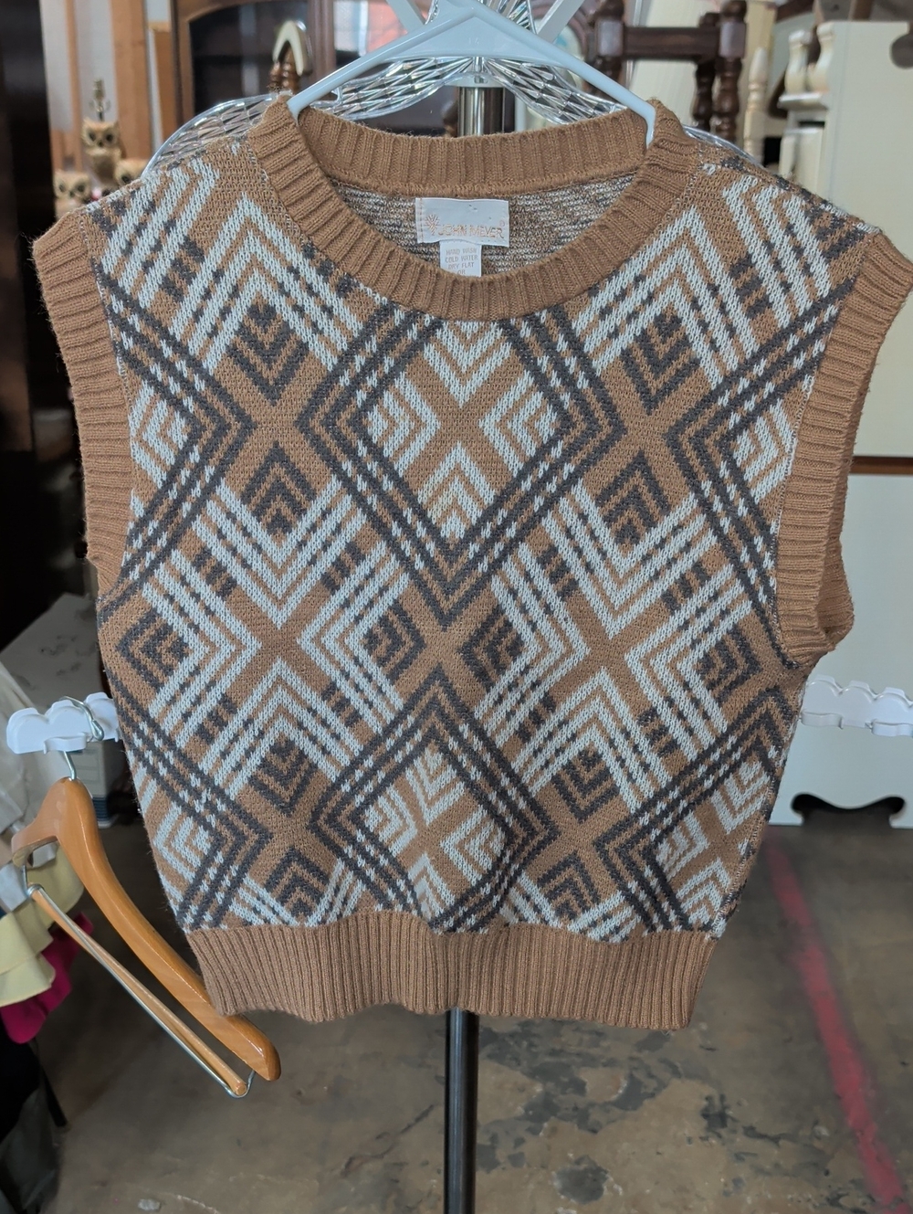 Vintage John Meyer Brown Geometric Patterned Knit Sweater Vest
